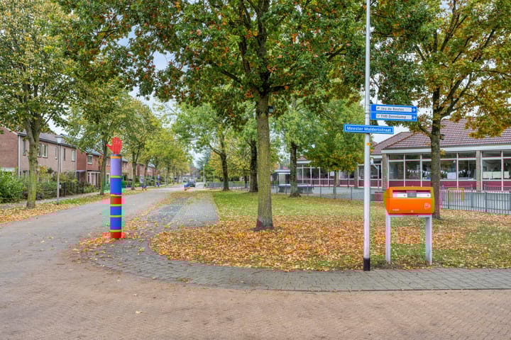 Photo 33 of burgemeester Wijniastraat 42