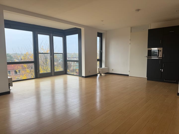 Photo 5 of Huizermaatweg 250