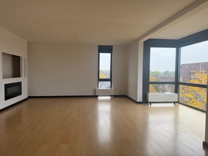 Photo 9 of Huizermaatweg 250