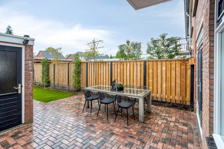 Photo 25 of burgemeester Wijniastraat 42