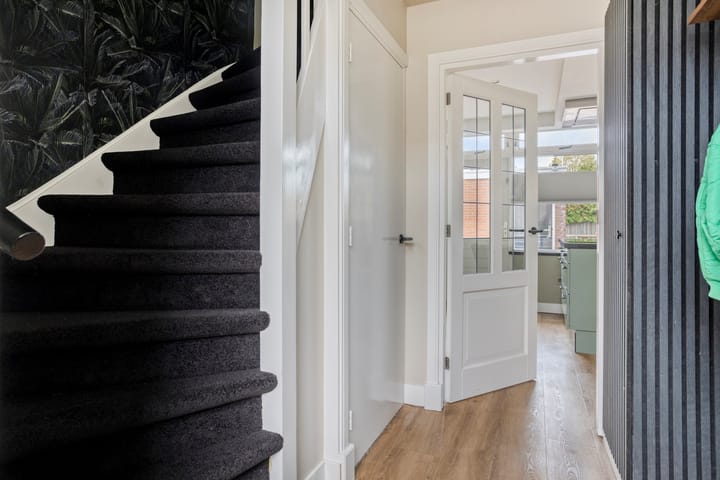 Photo 14 of burgemeester Wijniastraat 42