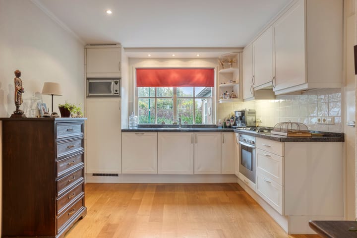 Photo 10 of Libel 34