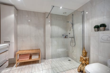 Libel 34 tertiary image