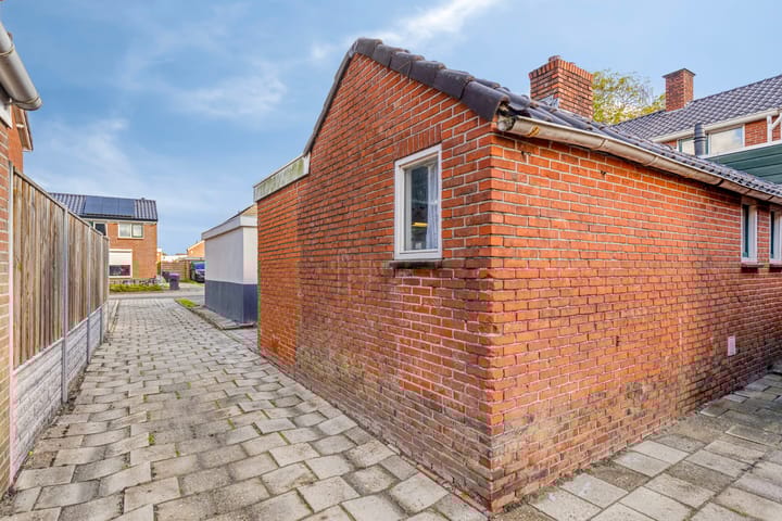 Foto 33 van Erasmusstraat 75