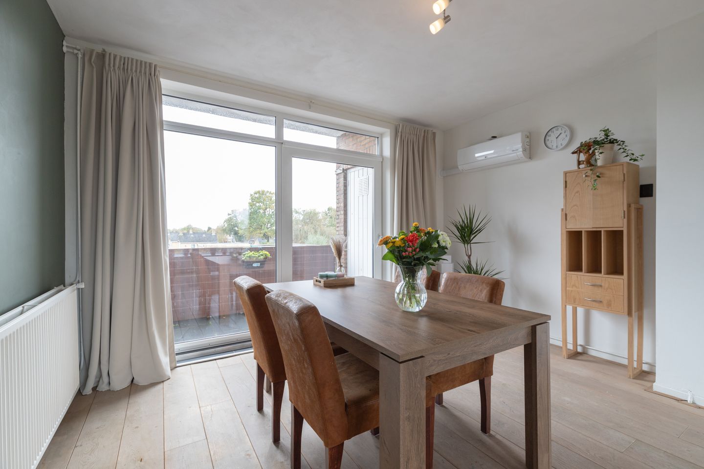 Foto 10 van De Hulstlaan 4-II