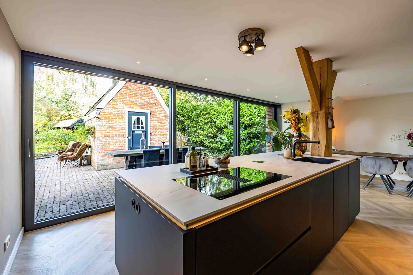 Foto 29 van De Hoek 7