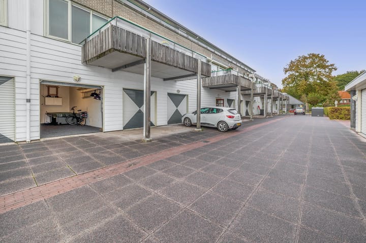 Photo 38 of Egginklaan 2-42