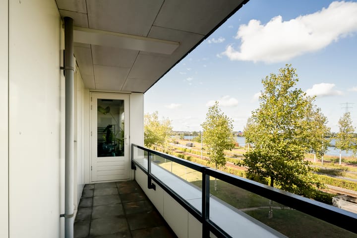 Photo 24 of IJburglaan 364