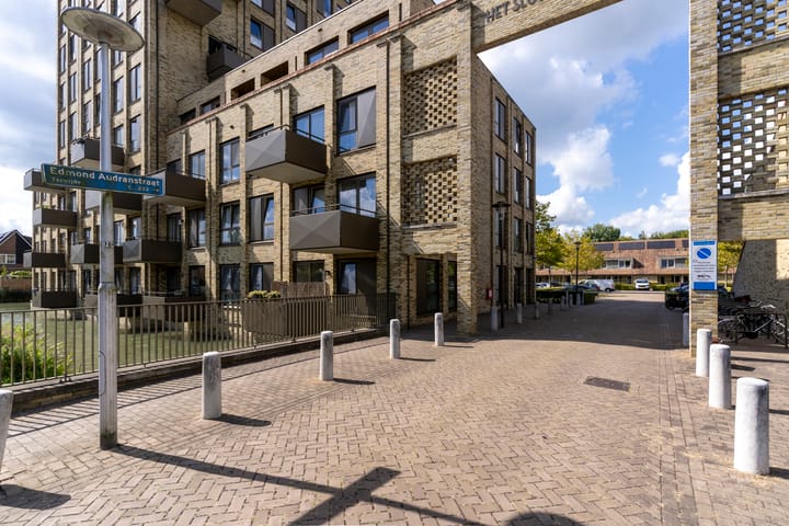 Photo 33 of Edmond Audranstraat 123