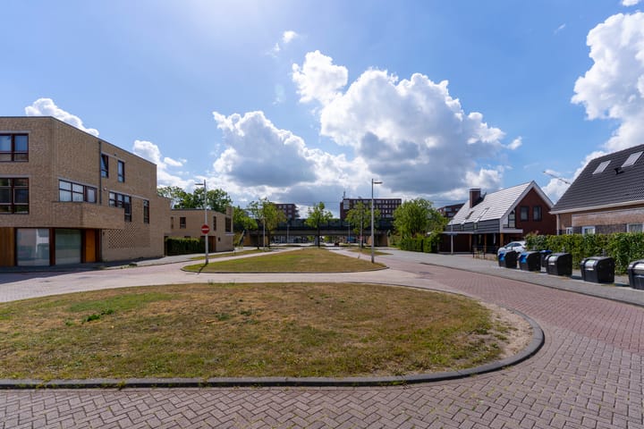 Photo 38 of Edmond Audranstraat 123