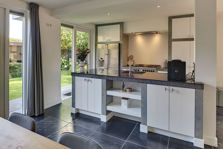 Foto 19 van Beneluxlaan 2