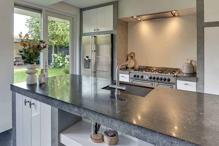 Foto 22 van Beneluxlaan 2