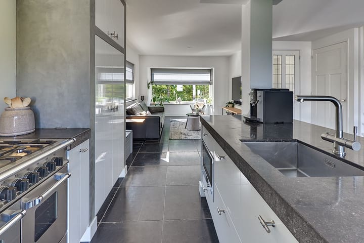 Foto 26 van Beneluxlaan 2