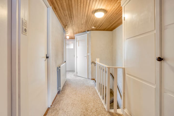 Photo 14 of Goudbergstraat 34