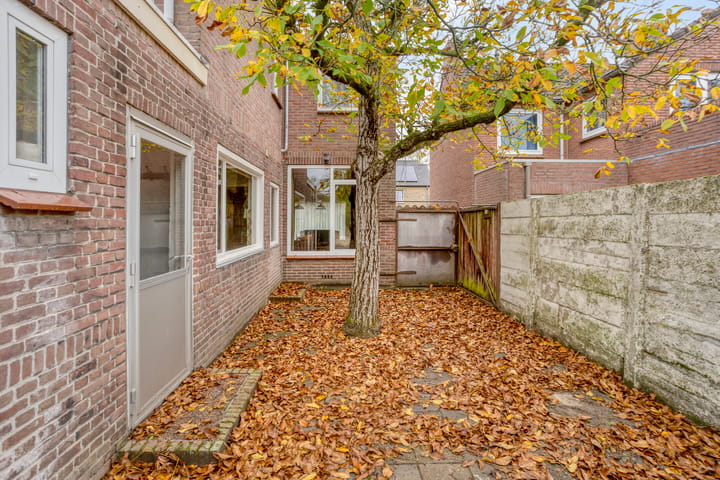 Photo 22 of Goudbergstraat 34