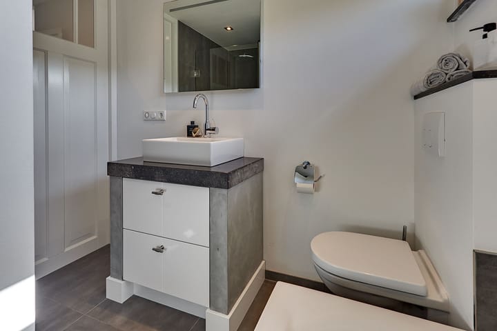 Foto 37 van Beneluxlaan 2