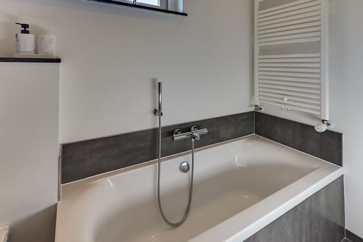 Foto 39 van Beneluxlaan 2