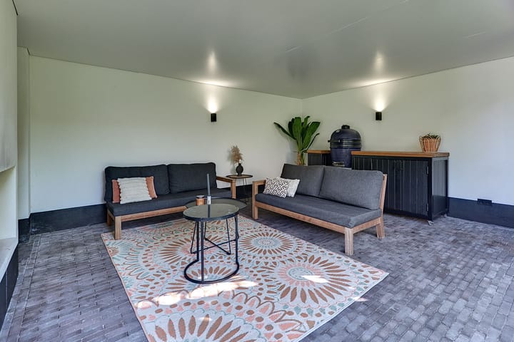 Foto 53 van Beneluxlaan 2