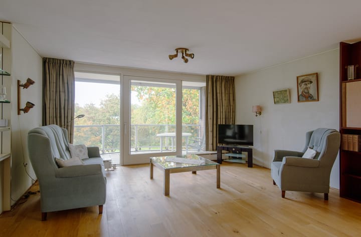 Photo 4 of Oscar Carréstraat 33