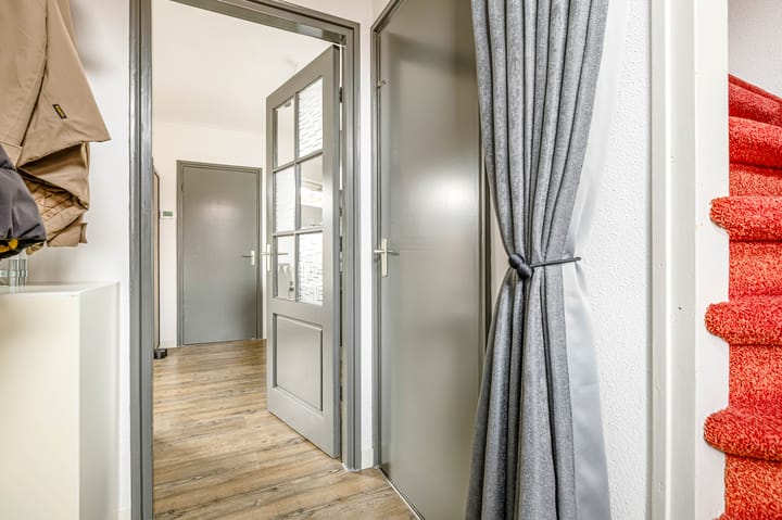 Photo 3 of Dr.A.Th.Plantenstraat 11