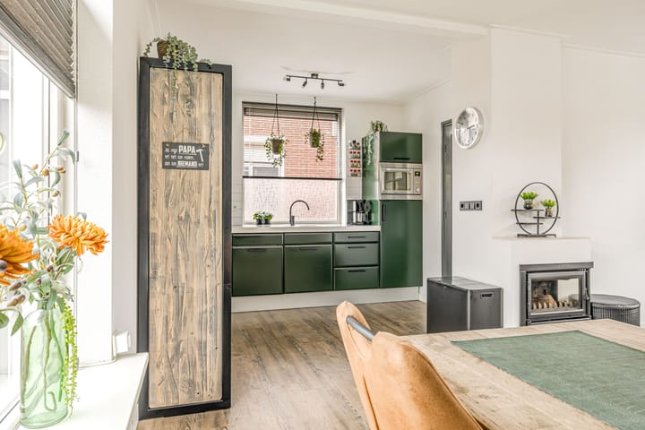 Photo 6 of Dr.A.Th.Plantenstraat 11