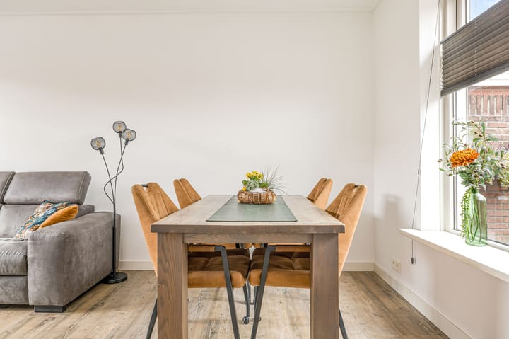 Photo 7 of Dr.A.Th.Plantenstraat 11