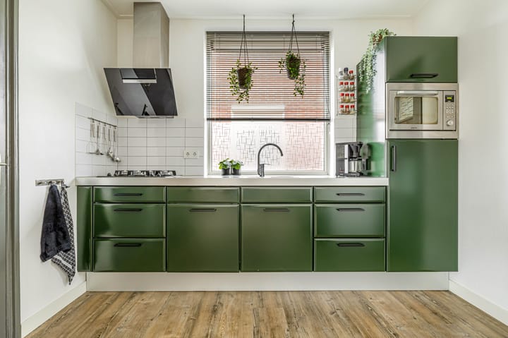 Photo 16 of Dr.A.Th.Plantenstraat 11