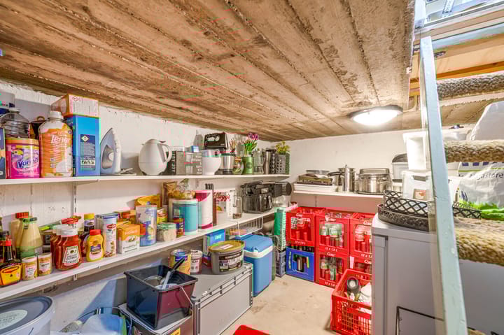 Photo 33 of Dr.A.Th.Plantenstraat 11