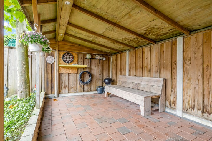 Photo 40 of Dr.A.Th.Plantenstraat 11