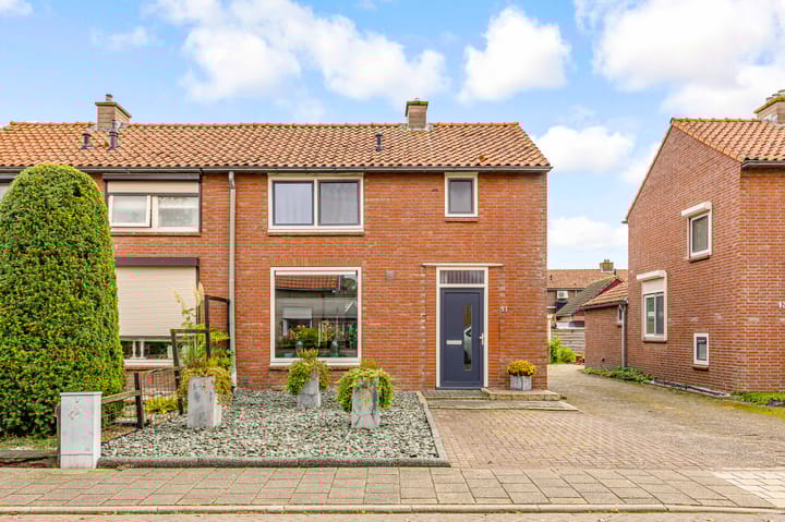 Photo 52 of Dr.A.Th.Plantenstraat 11