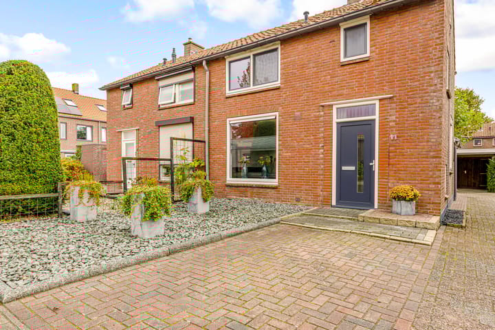 Photo 53 of Dr.A.Th.Plantenstraat 11