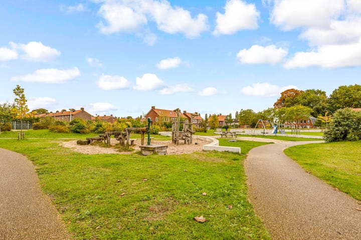 Photo 55 of Dr.A.Th.Plantenstraat 11