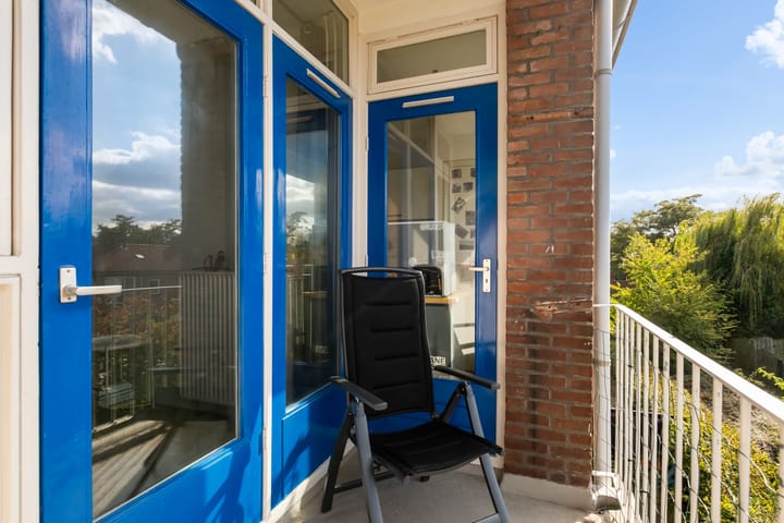 Photo 13 of Van Brakelstraat 22-C