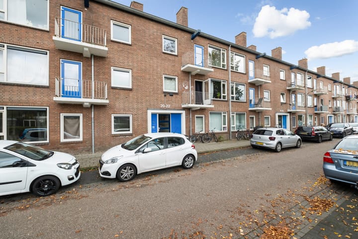 Photo 25 of Van Brakelstraat 22-C