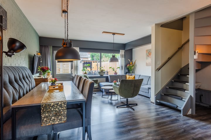 Photo 2 of Ommersteinsestraat 12