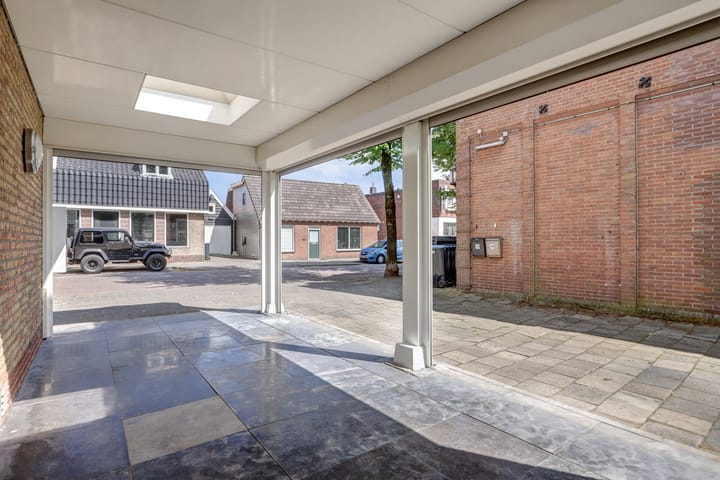 Photo 2 of Raadhuisstraat 21