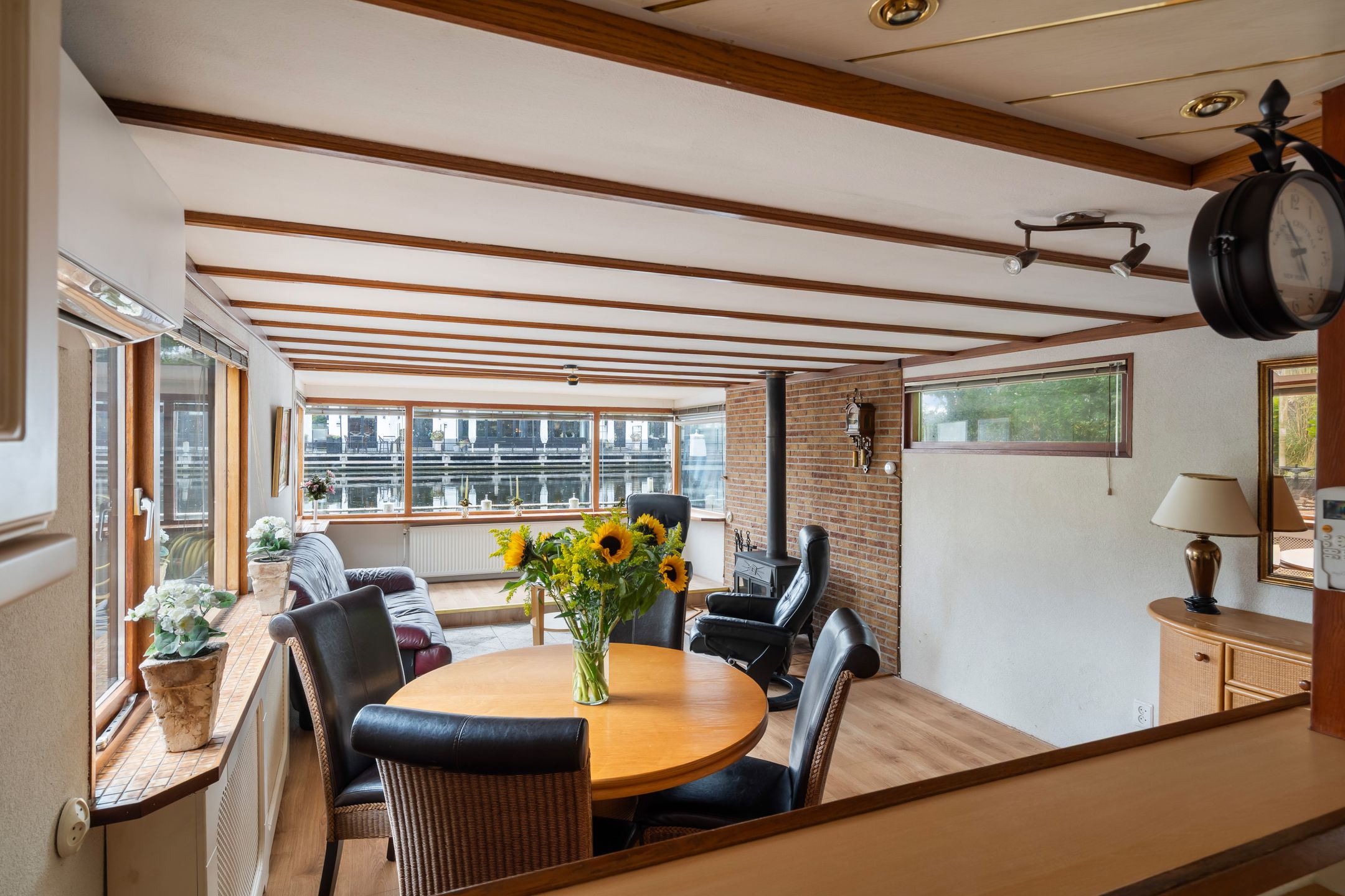 Foto 21 van Rhijnhofweg 1-D