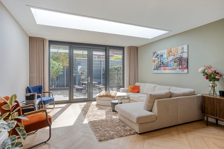 Photo 10 of Tulpstraat 11