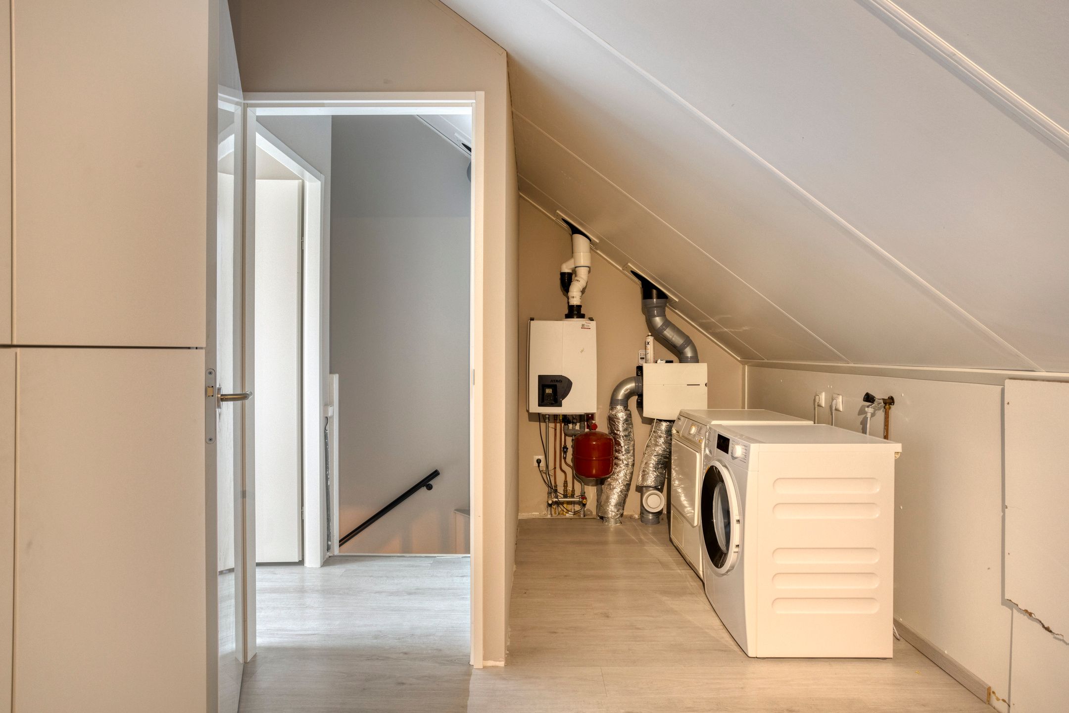 Foto 30 van Tulpstraat 11