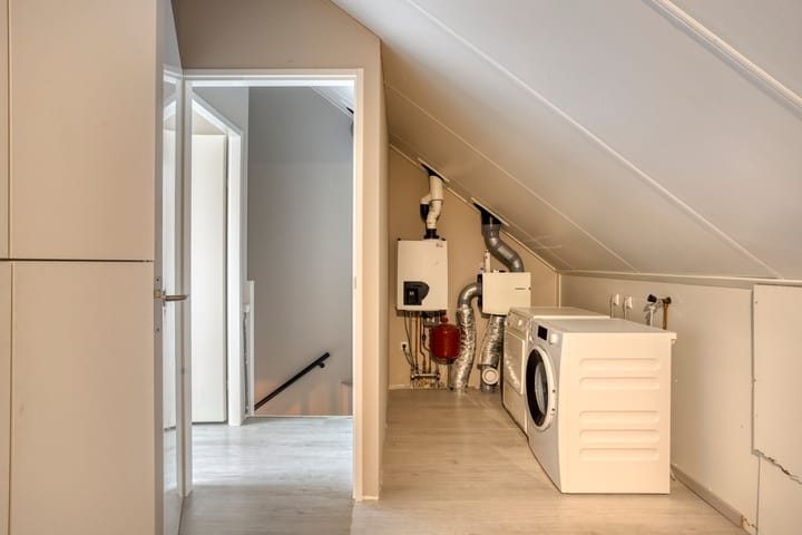 Photo 30 of Tulpstraat 11