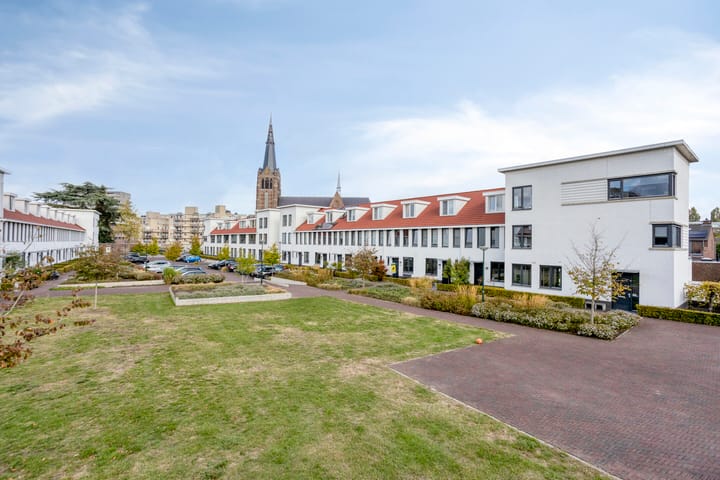 Photo 36 of Tulpstraat 11