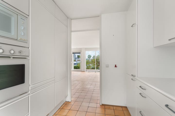 Photo 15 of Pluuthaven 36