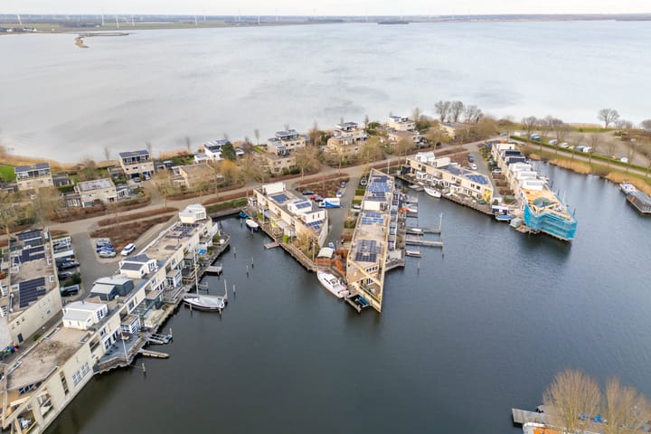 Photo 55 of Pluuthaven 36