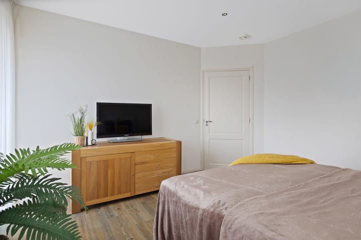 Photo 35 of Koningsveld 39