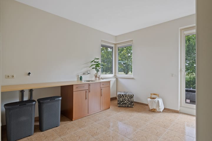 Photo 36 of Koningsveld 39