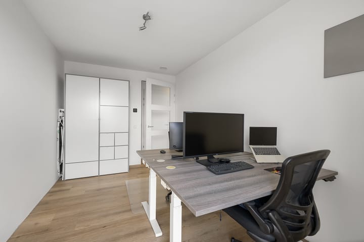 Photo 18 of Debora Bakelaan 106