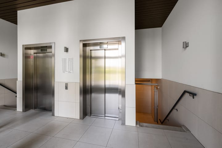 Photo 33 of Debora Bakelaan 106