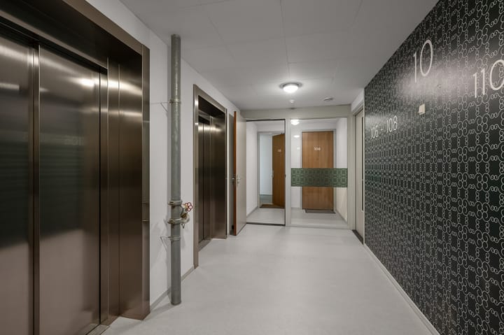 Photo 34 of Debora Bakelaan 106