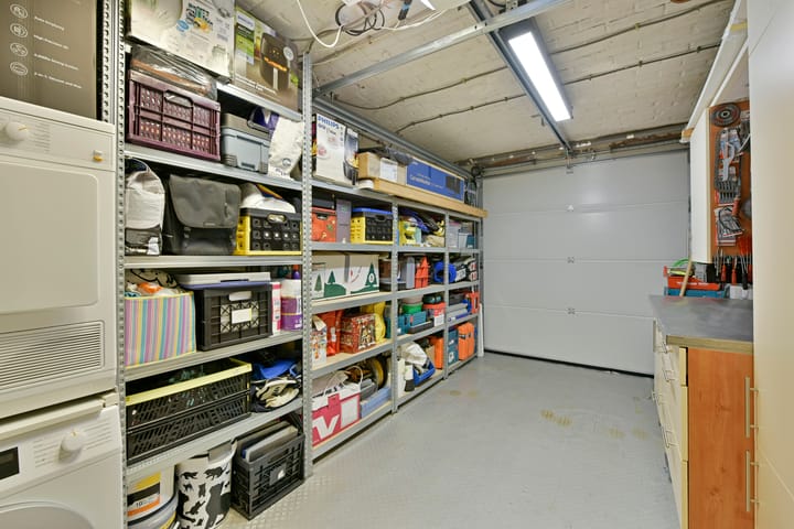 Photo 24 of Stortenbekerstraat 9