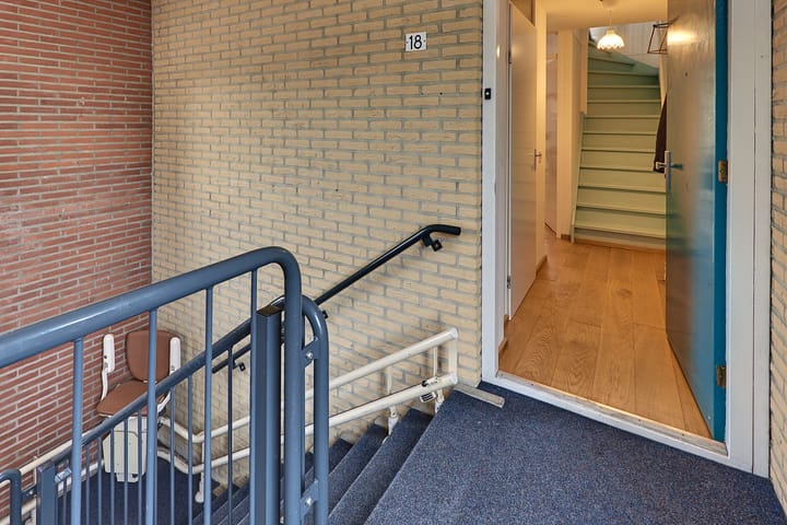 Foto 7 van Hogeweg 18